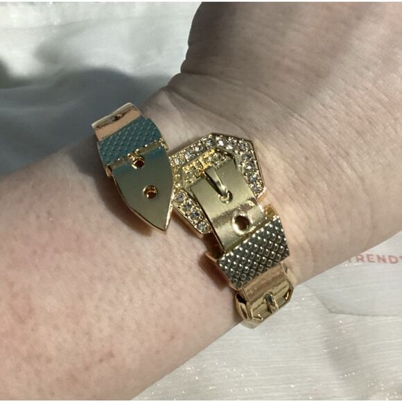 Edgy Gold Belt Buckle Statement Hinged Bracelet Bangle - Picture 8 of 15
